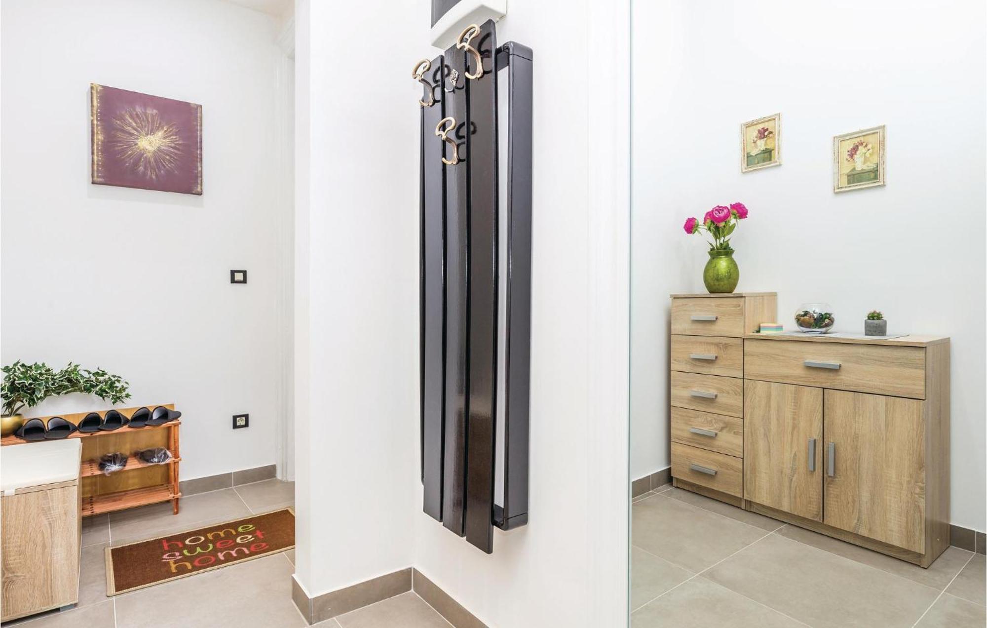 Amazing Apartment In Rijeka With Wifi Екстер'єр фото
