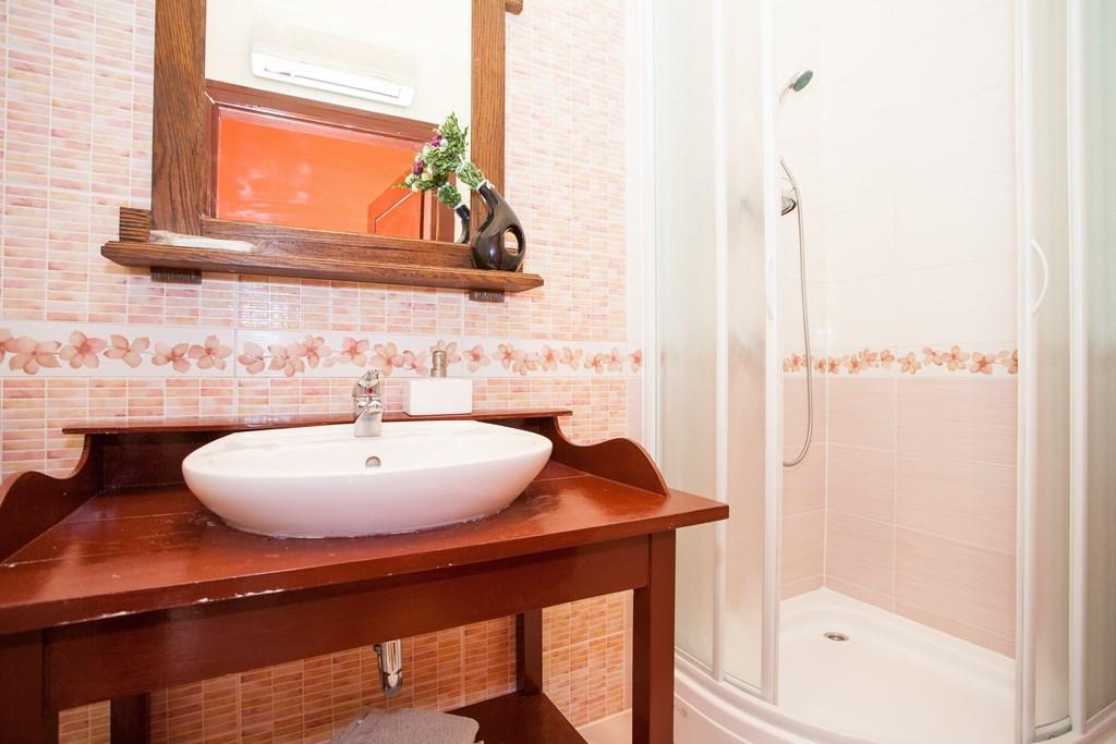 Amazing Apartment In Rijeka With Wifi Номер фото